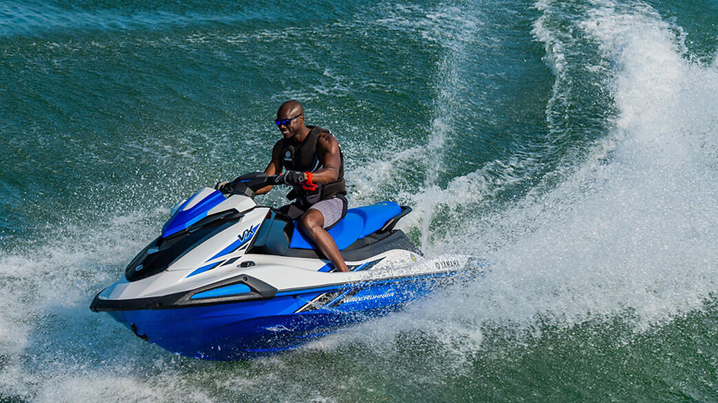 Reload Activities - Jet ski pour louer sans licence à Empuriabrava 03