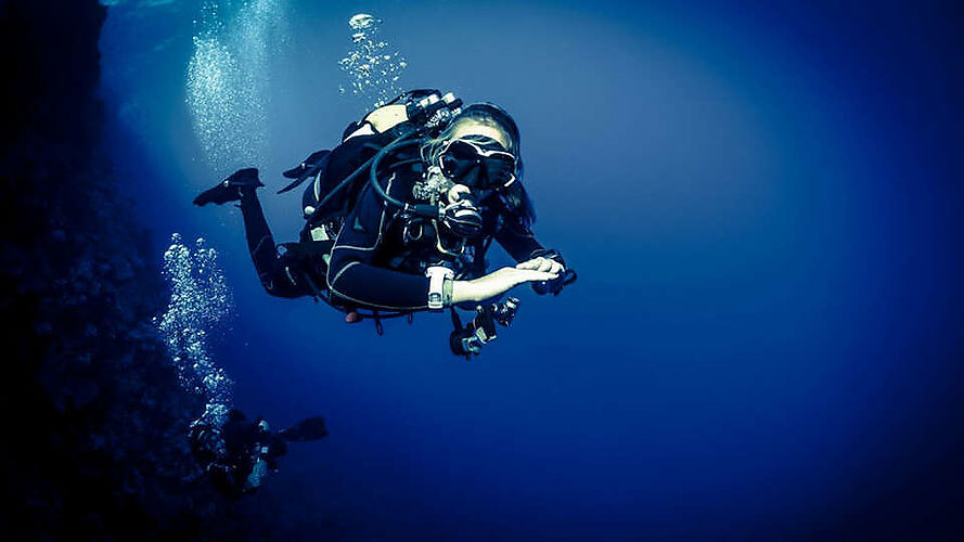 Reload Activities - Scuba diving Open Water Diver course in Empuriabrava, Costa Brava 001