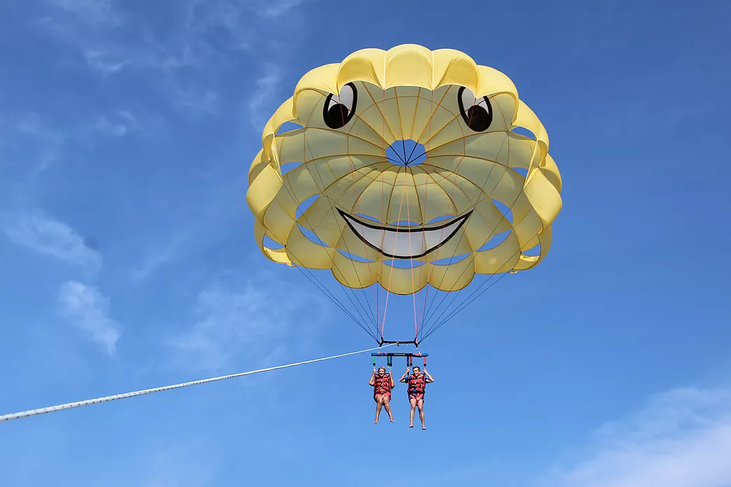 Reload Activities - Parachute ascensionnel à Roses 02